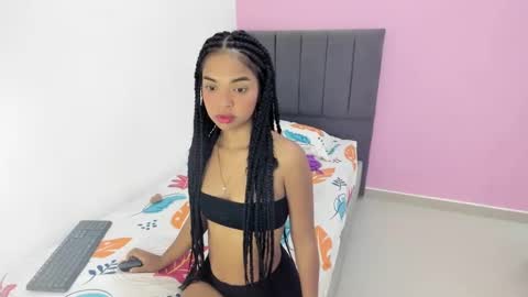 Snapshot of luci_2 chatting on 1, 12, 2024 Luci online show from 1, 12, 2024