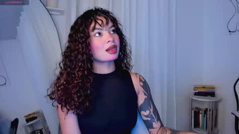Snapshot of lucia_lee_ chatting on 10, 2, 2025 Lucia online show from 10, 2, 2025