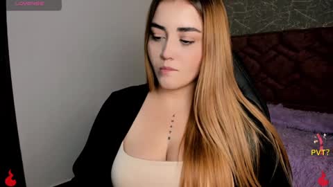 lucia star  online show from 16, 1, 2025