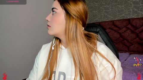 lucia star  online show from 21, 1, 2025