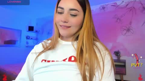 lucia star  online show from 19, 2, 2025