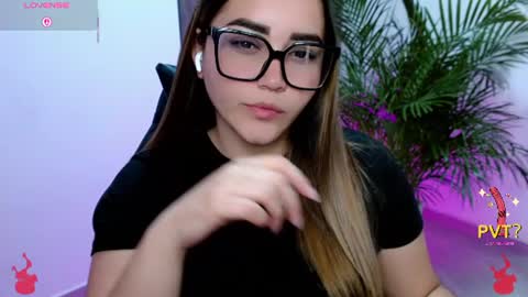 Snapshot of lucia_star_ chatting on 18, 7, 2026 lucia star online show from 18, 7, 2026
