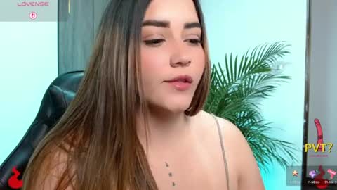 Snapshot of lucia_star_ chatting on 23, 7, 2026 lucia star online show from 23, 7, 2026