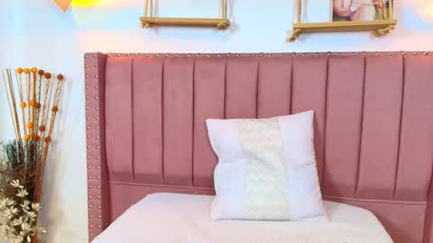 lucia_sweeet online show from 21, 11, 2025