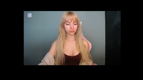 Lucy online show from 28, 4, 2026