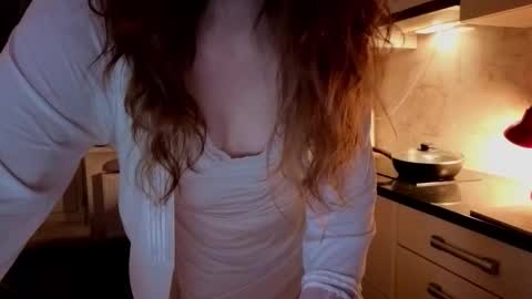 Lucia online show from 6, 10, 2025