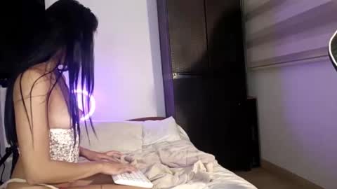 Snapshot of luciamoretti1 chatting on 26, 10, 2025 luciamoretti1 online show from 26, 10, 2025