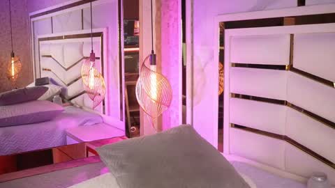 luciana_agudelo online show from 26, 4, 2026