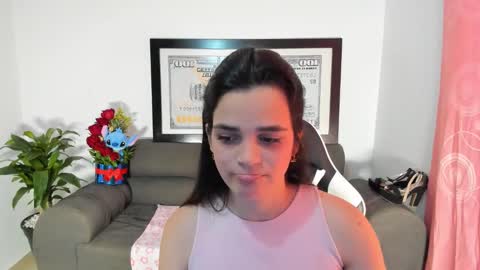 Snapshot of lucianamoreau_ chatting on 8, 3, 2026 Luciana M online show from 8, 3, 2026