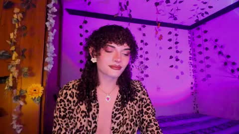 Lucy or Lucian 3 Come to my social Links3   online show from 29, 3, 2026