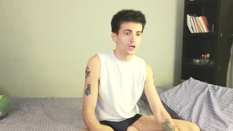 Angelok online show from 5, 10, 2025