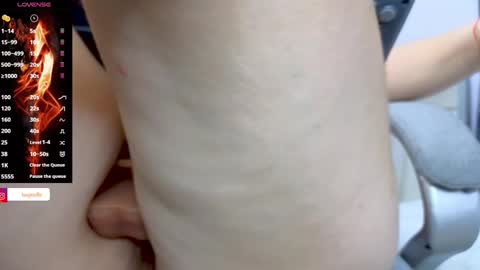 Snapshot of lucie_nicolls chatting on 21, 12, 2024 Lucie online show from 21, 12, 2024