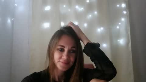 LucieMack online show from 18, 10, 2025