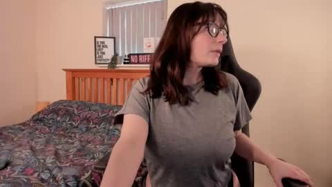 Lucie Winters online show from 24, 1, 2025