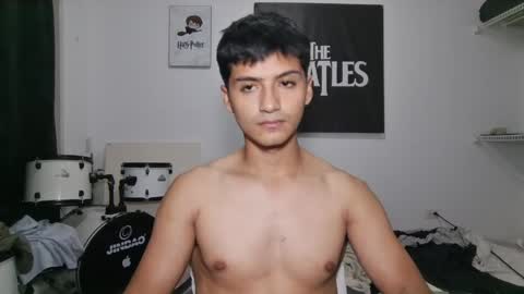 Snapshot of lucifferr_ chatting on 8, 4, 2026 leonel online show from 8, 4, 2026