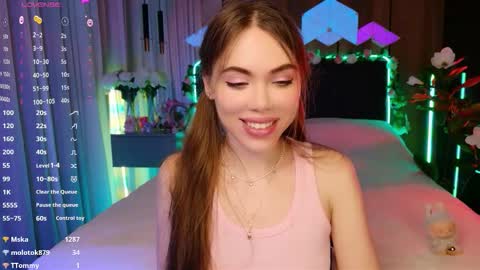 Snapshot of lucifiella chatting on 18, 11, 2025 MimiFors online show from 18, 11, 2025