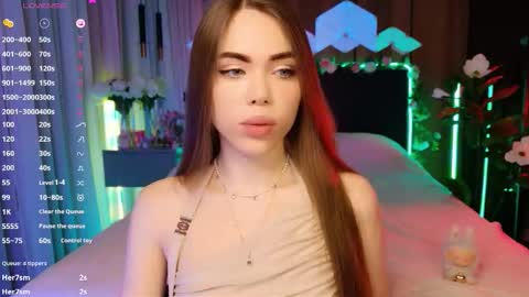 Snapshot of lucifiella chatting on 22, 11, 2025 MimiFors online show from 22, 11, 2025