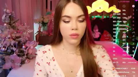 Snapshot of lucifiella chatting on 7, 1, 2026 MimiFors online show from 7, 1, 2026