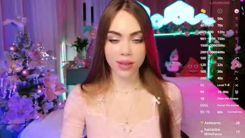 Snapshot of lucifiella chatting on 6, 2, 2026 MimiFors online show from 6, 2, 2026