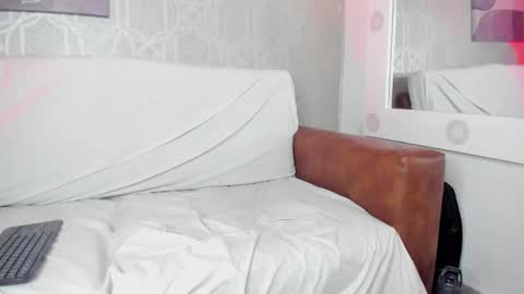 Leo online show from 23, 2, 2025