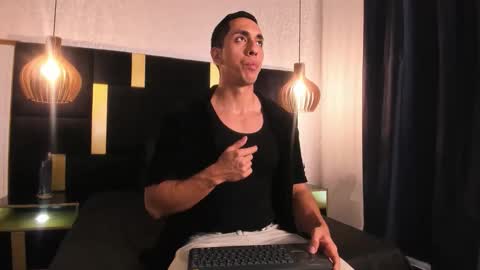 Lucio online show from 21, 4, 2026