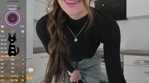 Snapshot of lucky__lady_ chatting on 16, 1, 2025 lucky__lady_ online show from 16, 1, 2025