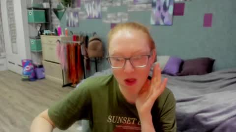 lucky_licky20 online show from 24, 4, 2026