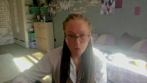lucky_licky20 online show from 8, 6, 2026