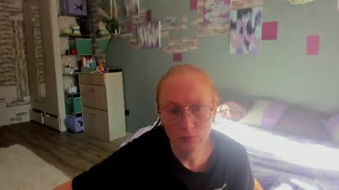 lucky_licky20 online show from 24, 6, 2026