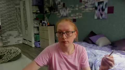lucky_licky20 online show from 28, 6, 2026