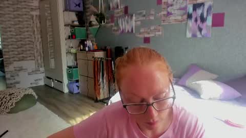 lucky_licky20 online show from 30, 6, 2026