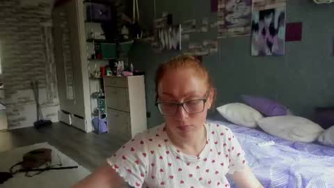 lucky_licky20 online show from 8, 7, 2026