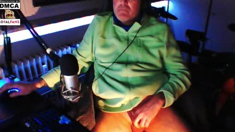        call me  Stefan online show from 23, 2, 2025