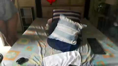 Snapshot of luckyisa chatting on 10, 3, 2025 angelisa online show from 10, 3, 2025