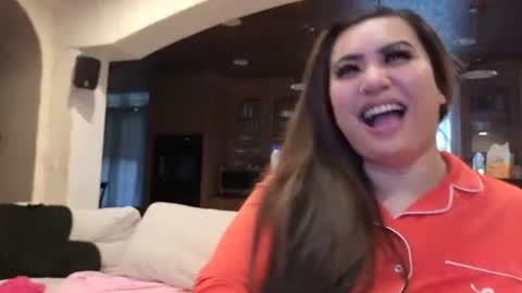 luckylee1992 online show from 3, 12, 2025