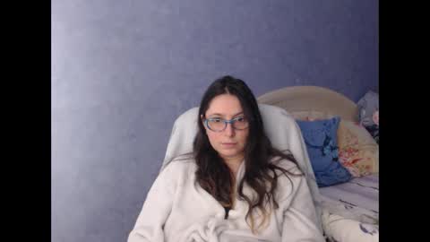 Snapshot of luckylinda23 chatting on 15, 2, 2025 luckylinda23 online show from 15, 2, 2025