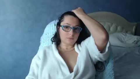 Snapshot of luckylinda23 chatting on 14, 10, 2025 luckylinda23 online show from 14, 10, 2025