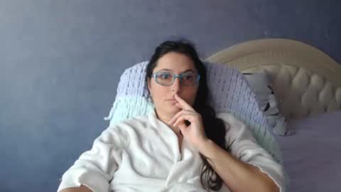 Snapshot of luckylinda23 chatting on 6, 11, 2025 luckylinda23 online show from 6, 11, 2025
