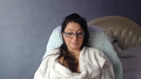 Snapshot of luckylinda23 chatting on 10, 11, 2025 luckylinda23 online show from 10, 11, 2025