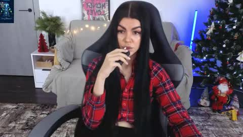 Monika online show from 22, 12, 2025