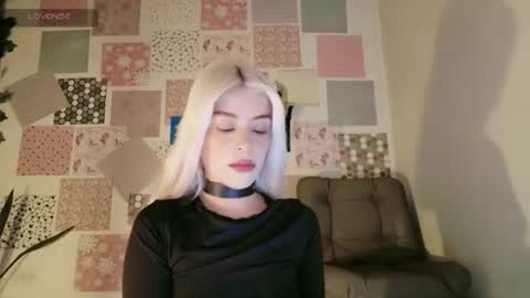 luckysapphire777 online show from 22, 7, 2026