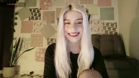 luckysapphire777 online show from 1, 8, 2026