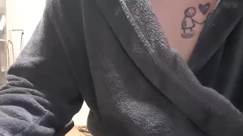 luckyshot91 online show from 8, 3, 2025