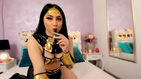 Mia online show from 31, 10, 2025