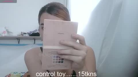 Lucrecia... new accout...OFS LU 21 online show from 9, 1, 2025