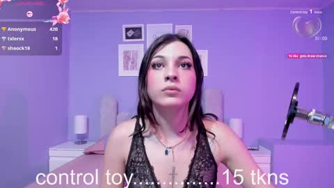 Snapshot of lucrecia_sucker chatting on 19, 9, 2025 Lu online show from 19, 9, 2025