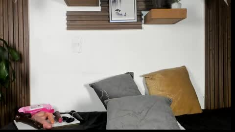 Lucy online show from 29, 4, 2026