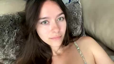 Snapshot of lucy12821 chatting on 15, 5, 2026 Lucy online show from 15, 5, 2026