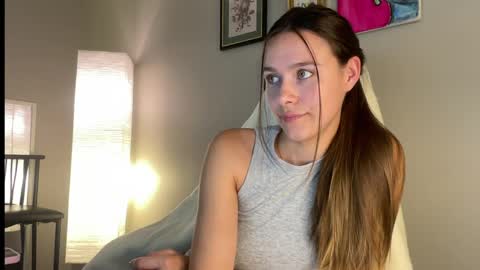 Snapshot of lucy12821 chatting on 2, 6, 2026 Lucy online show from 2, 6, 2026