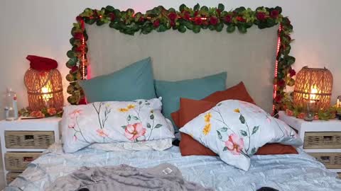 Lucy online show from 26, 1, 2025